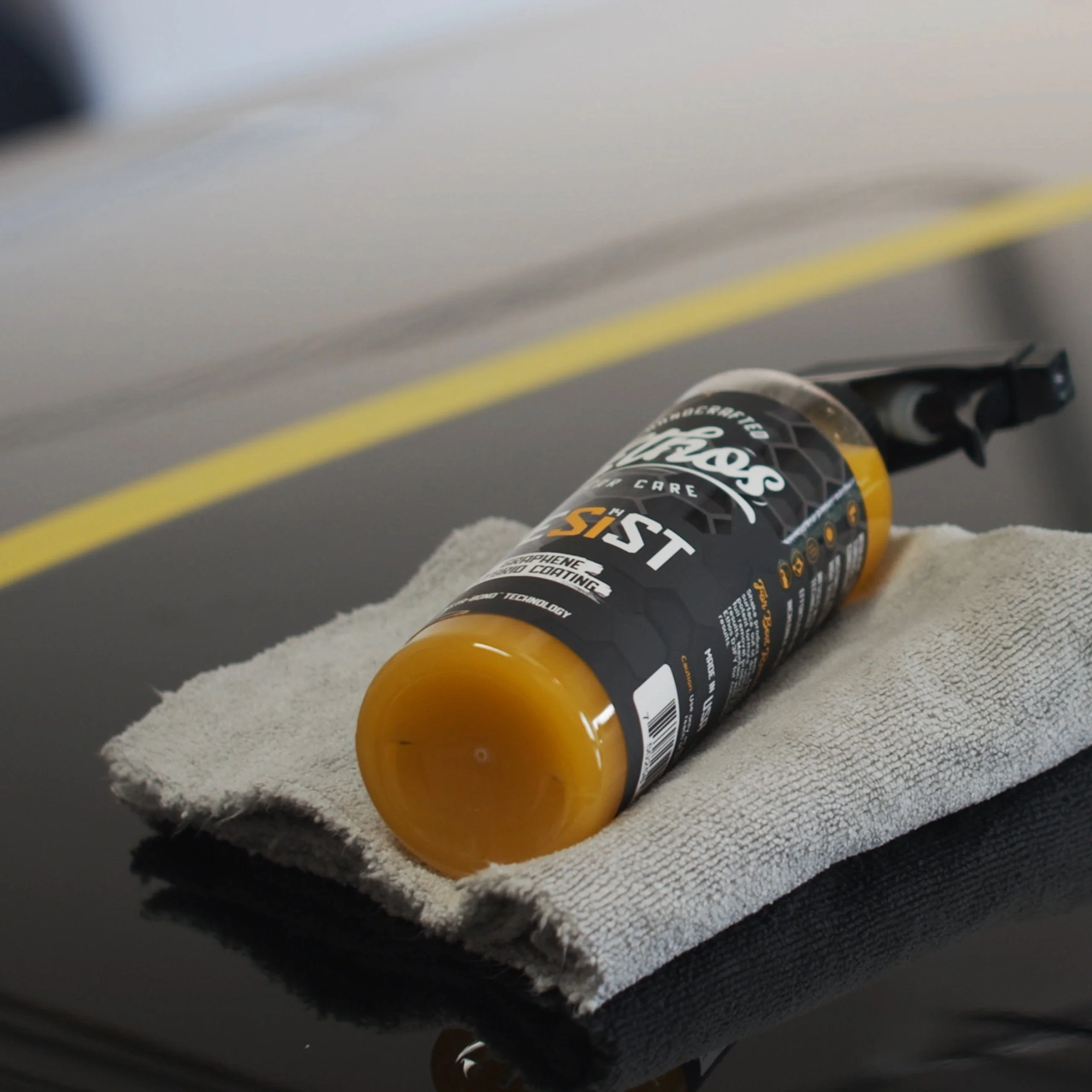RESIST Graphene Spray & Plush Microfibers - Image 3
